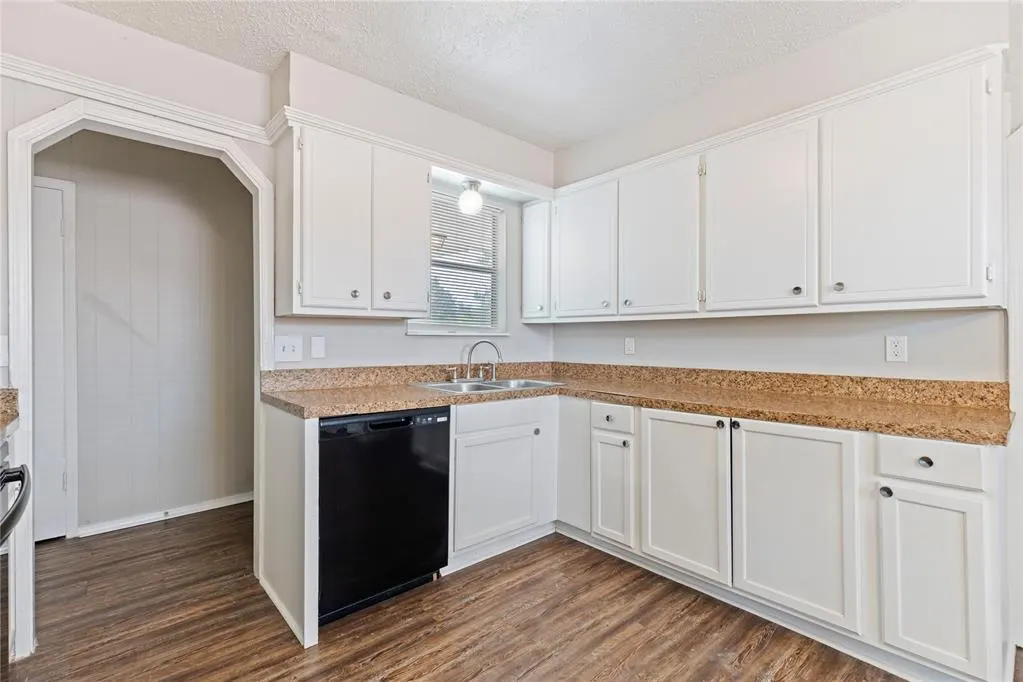 Photo 7 — 257 NW 85th Street, Oklahoma City, OK 73114