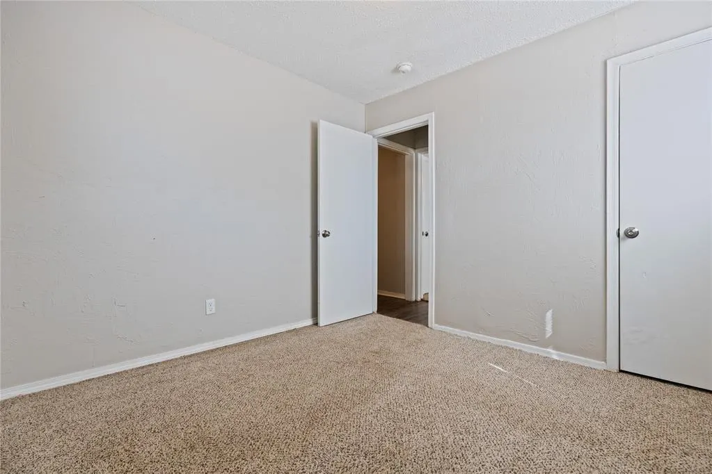 Photo 13 — 257 NW 85th Street, Oklahoma City, OK 73114