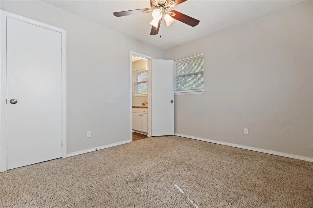 Photo 16 — 257 NW 85th Street, Oklahoma City, OK 73114