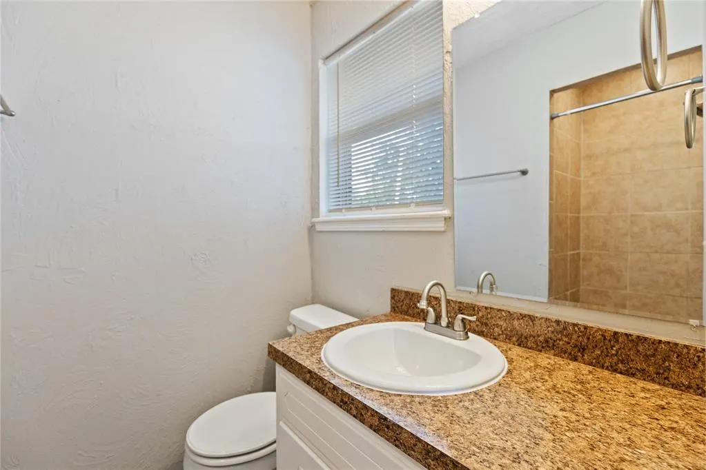Photo 17 — 257 NW 85th Street, Oklahoma City, OK 73114