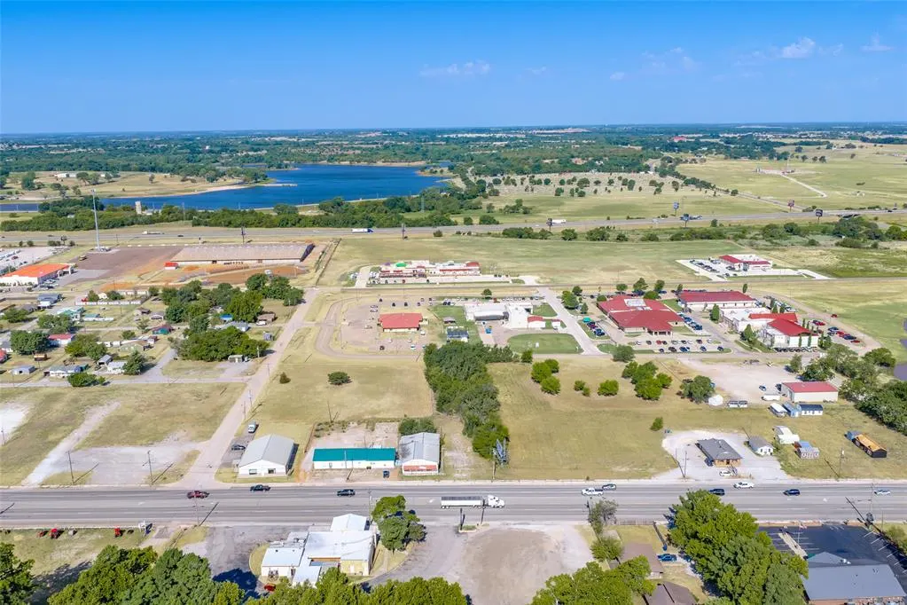 Photo 3 — 1523 S Green Avenue, Purcell, OK 73080