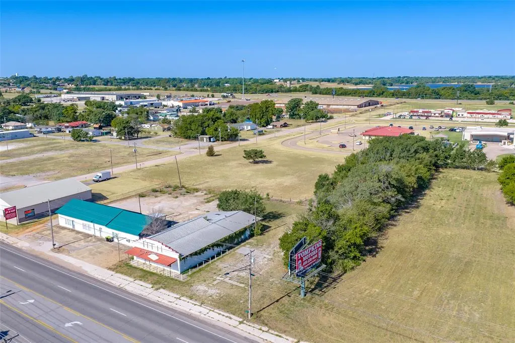 Photo 9 — 1523 S Green Avenue, Purcell, OK 73080