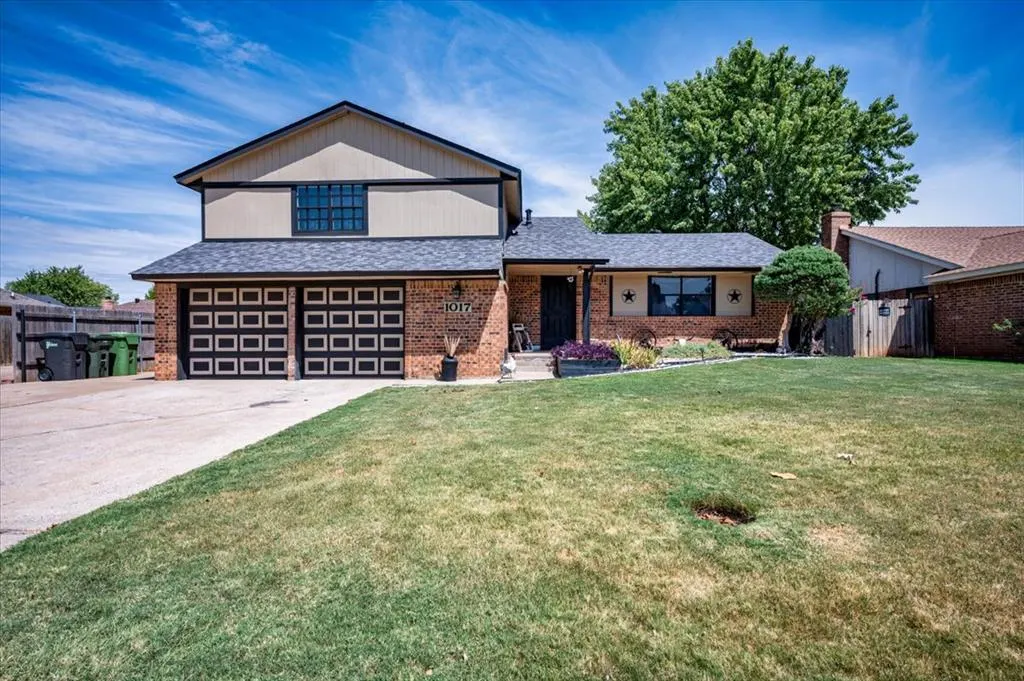 Front exterior — 1017 Linn Lane, Yukon, OK 73099