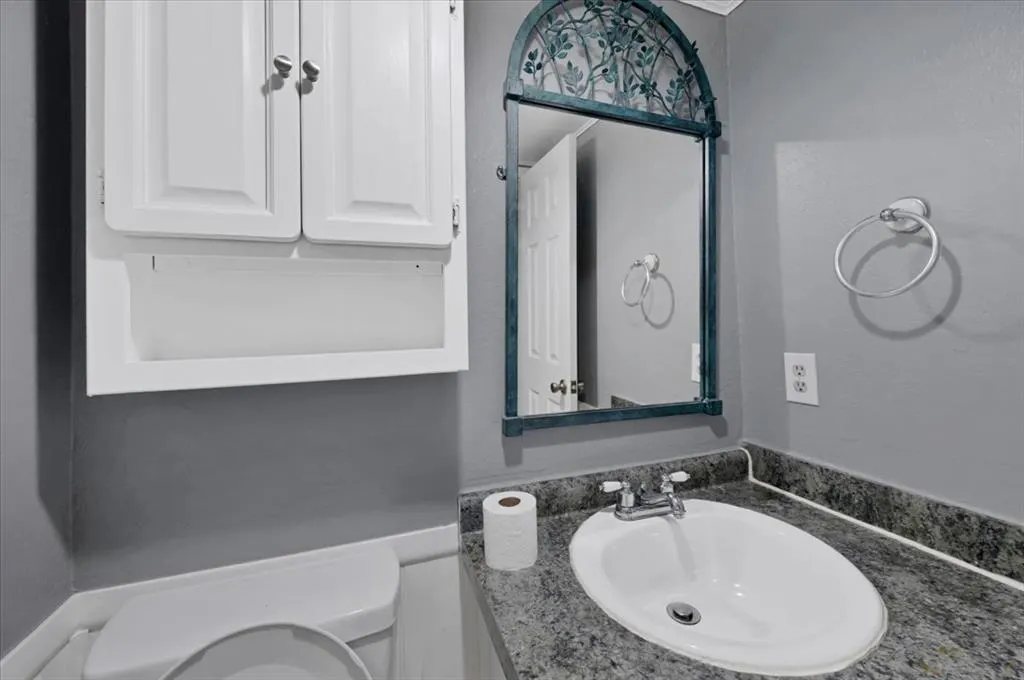 Photo 18 — 1017 Linn Lane, Yukon, OK 73099