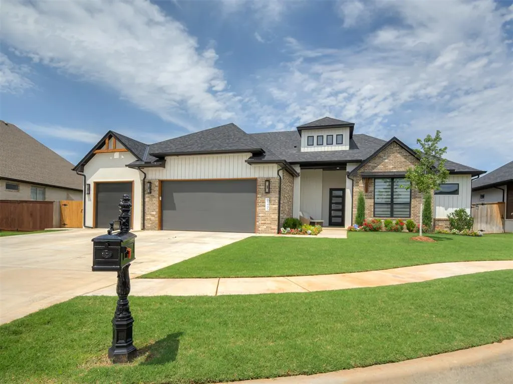 Front exterior — 15445 Bonita Lane, Edmond, OK 73013
