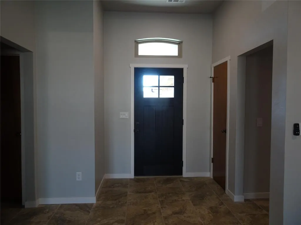 Photo 2 — 8412 Pinewood Drive, Oklahoma City, OK 73135
