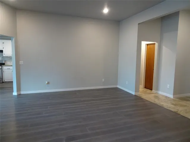 Photo 6 — 8412 Pinewood Drive, Oklahoma City, OK 73135