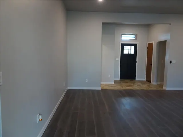 Photo 8 — 8412 Pinewood Drive, Oklahoma City, OK 73135
