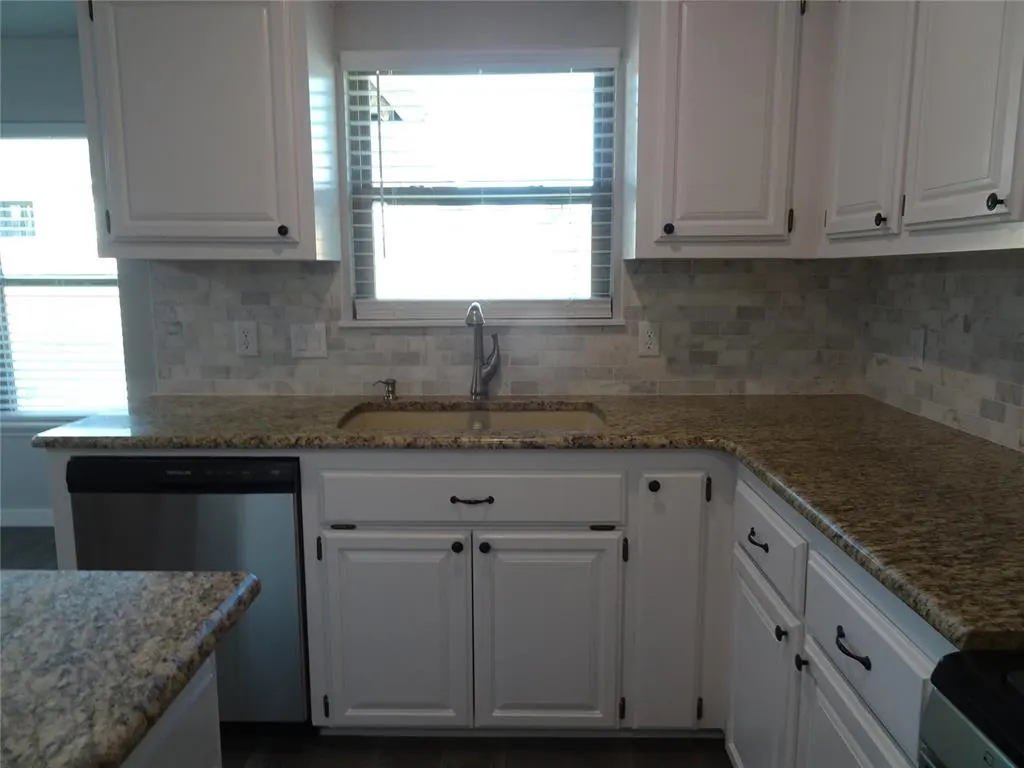 Photo 15 — 8412 Pinewood Drive, Oklahoma City, OK 73135