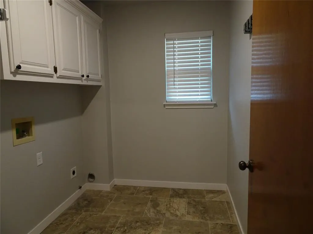 Photo 31 — 8412 Pinewood Drive, Oklahoma City, OK 73135