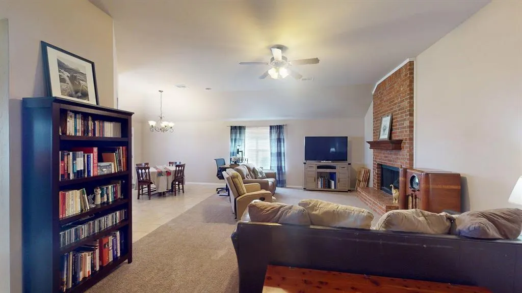 Photo 8 — 805 Canyon Drive, Yukon, OK 73099
