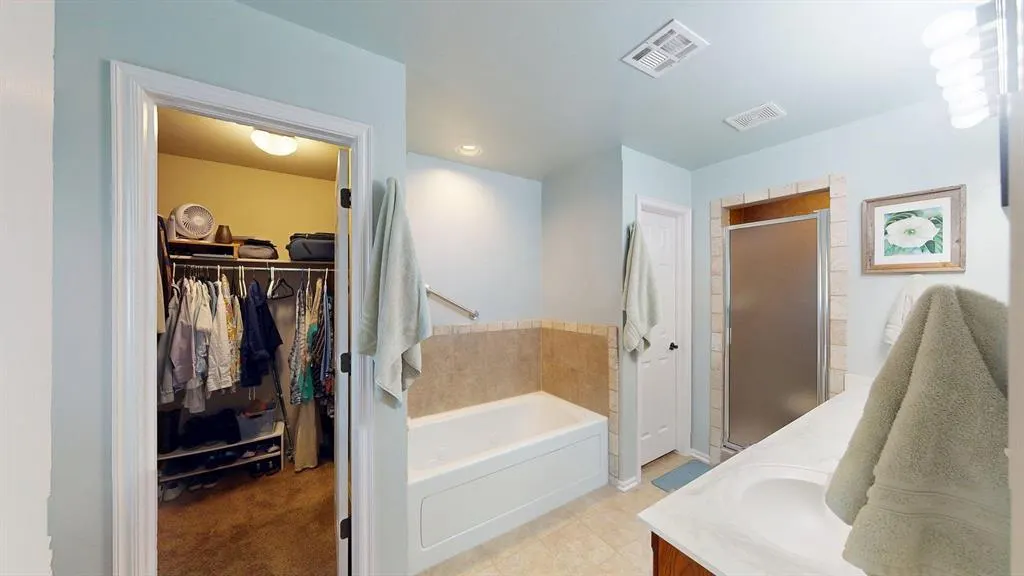Photo 18 — 805 Canyon Drive, Yukon, OK 73099
