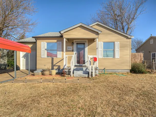 Photo 2 — 211 W Dale Street, Norman, OK 73069