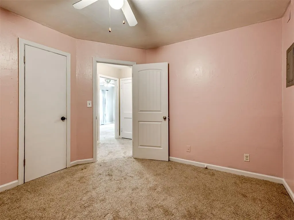 Photo 22 — 211 W Dale Street, Norman, OK 73069