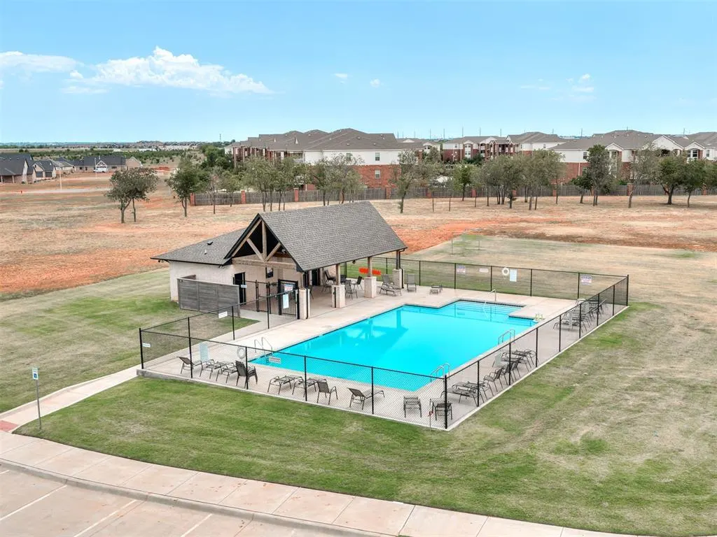 Photo 31 — 6609 NW 148th Street, Oklahoma City, OK 73142
