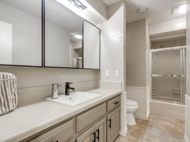 Photo 13 — 3504 Stafford Drive, Norman, OK 73072