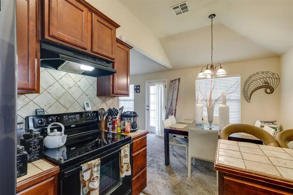 Photo 19 — 421 Hidden Creek Way, Oklahoma City, OK 73117