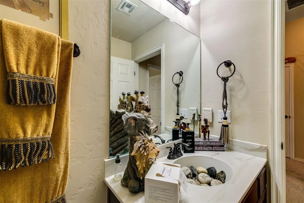 Photo 34 — 421 Hidden Creek Way, Oklahoma City, OK 73117