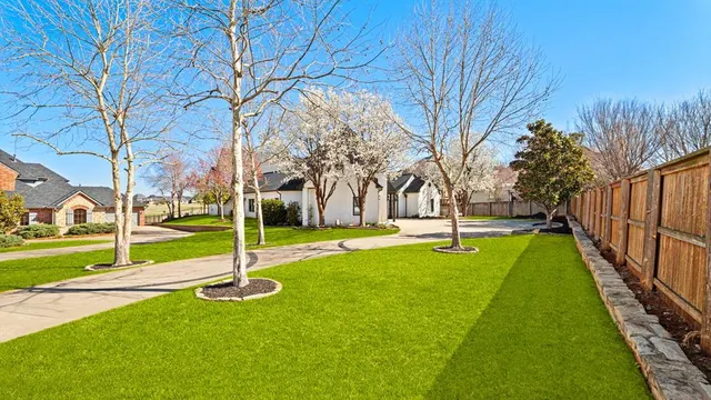 Photo 2 — 16808 Conifer Lane, Edmond, OK 73012
