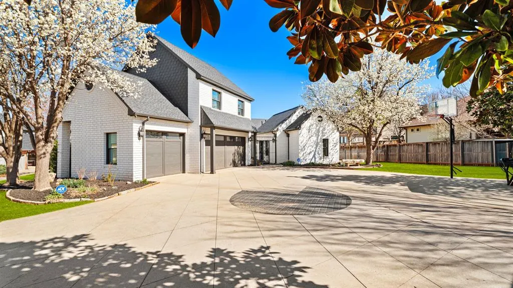 Photo 3 — 16808 Conifer Lane, Edmond, OK 73012