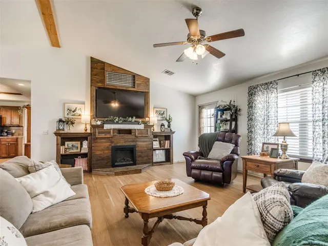Photo 5 — 1476 County Road 1188, Tuttle, OK 73089