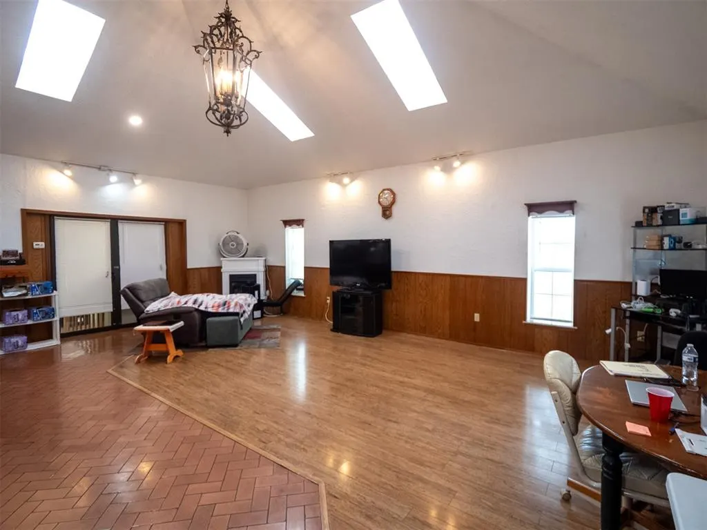 Photo 29 — 16115 County Street 2610, Binger, OK 73009