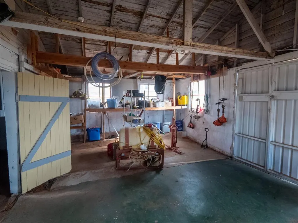 Photo 47 — 16115 County Street 2610, Binger, OK 73009
