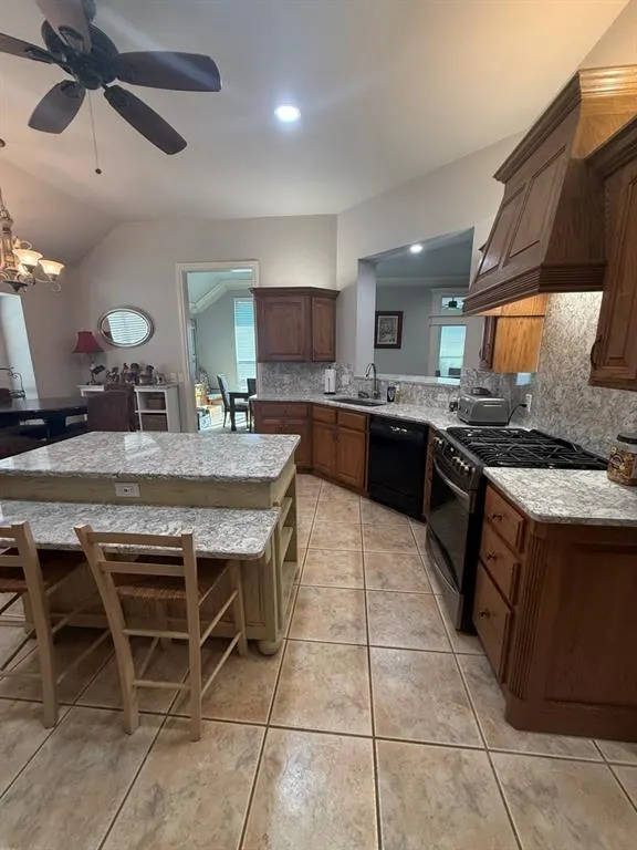 Photo 9 — 16600 Farmington Way, Edmond, OK 73012