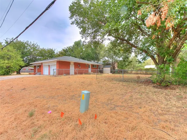 Photo 5 — 14957 Gilbert Street, Choctaw, OK 73020
