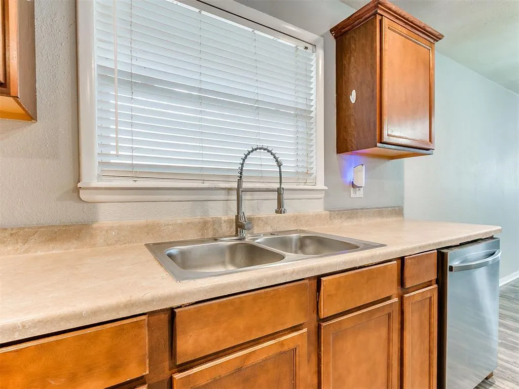 Photo 19 — 14957 Gilbert Street, Choctaw, OK 73020