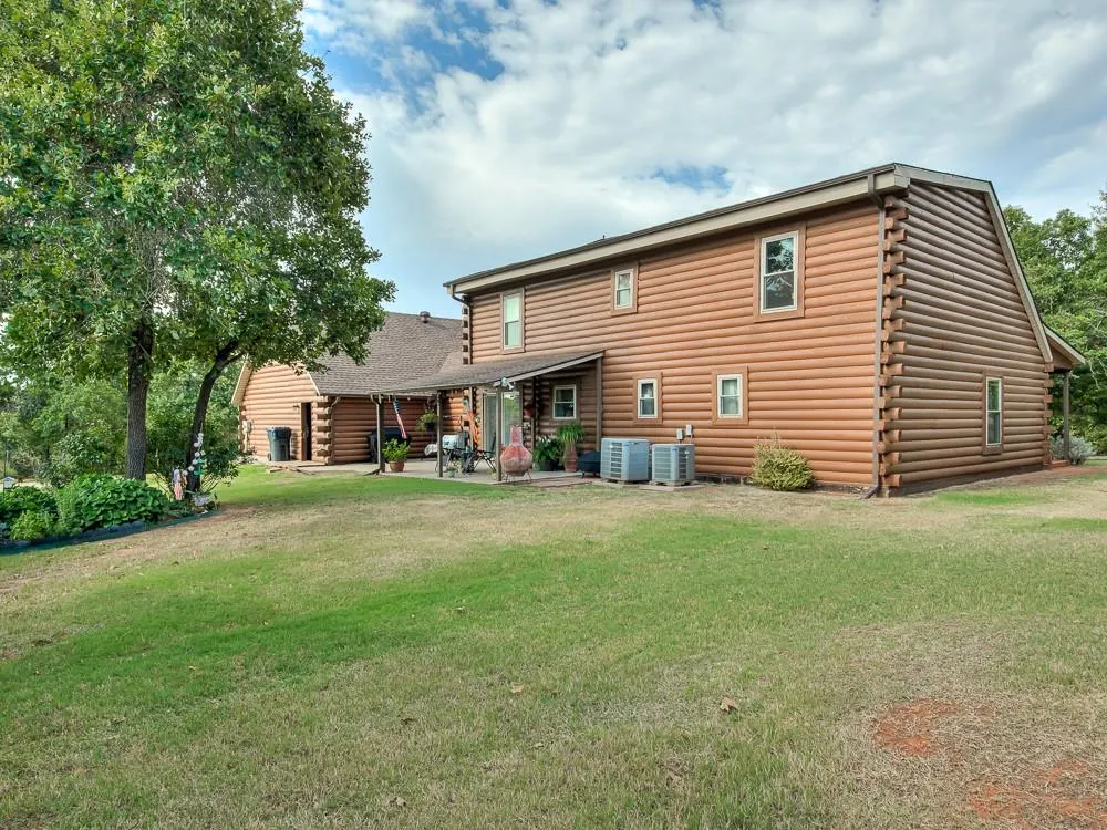 Photo 27 — 10100 Liberty Oak Drive, Oklahoma City, OK 73165