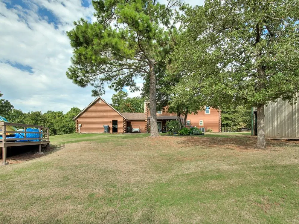 Photo 28 — 10100 Liberty Oak Drive, Oklahoma City, OK 73165
