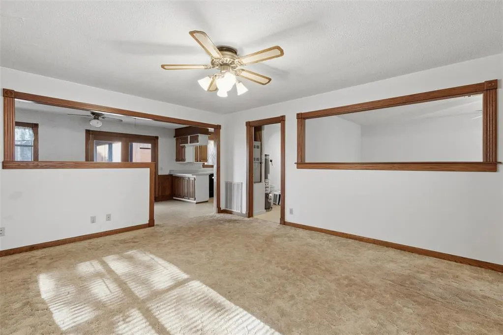 Photo 7 — 408 SE 3rd Street, Lexington, OK 73051