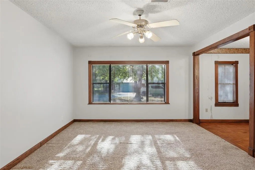 Photo 11 — 408 SE 3rd Street, Lexington, OK 73051
