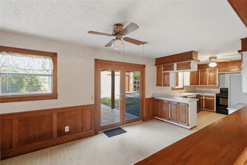 Photo 13 — 408 SE 3rd Street, Lexington, OK 73051