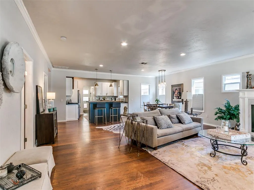 Photo 7 — 1525 NW 34th Street, Oklahoma City, OK 73118