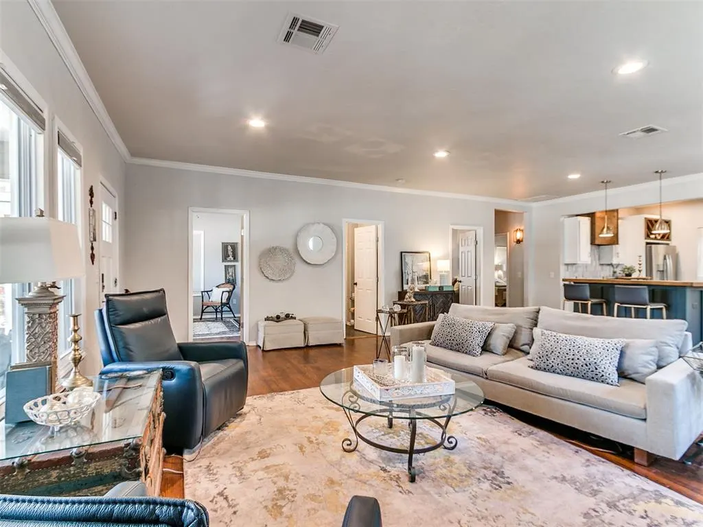 Photo 12 — 1525 NW 34th Street, Oklahoma City, OK 73118