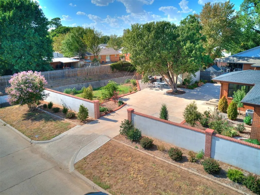 Photo 2 — 2001 N Keeton Avenue, Bethany, OK 73008