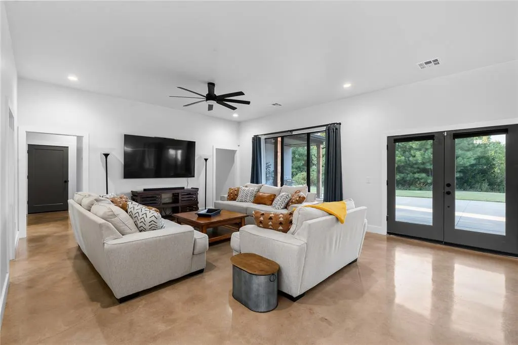 Photo 7 — 16335 SE 59th Street, Choctaw, OK 73020
