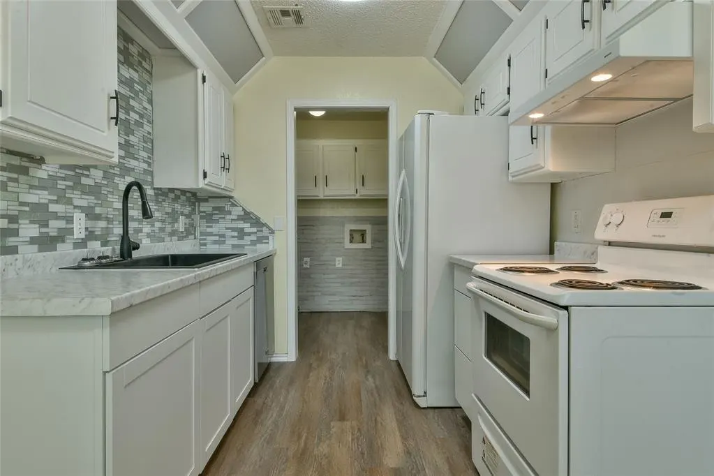 Photo 8 — 252 W Maple Branch Way, Mustang, OK 73064