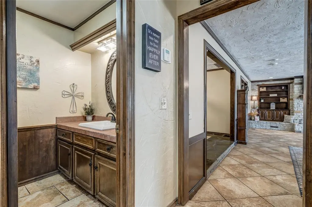 Photo 16 — 1104 NW 141st Street, Edmond, OK 73013