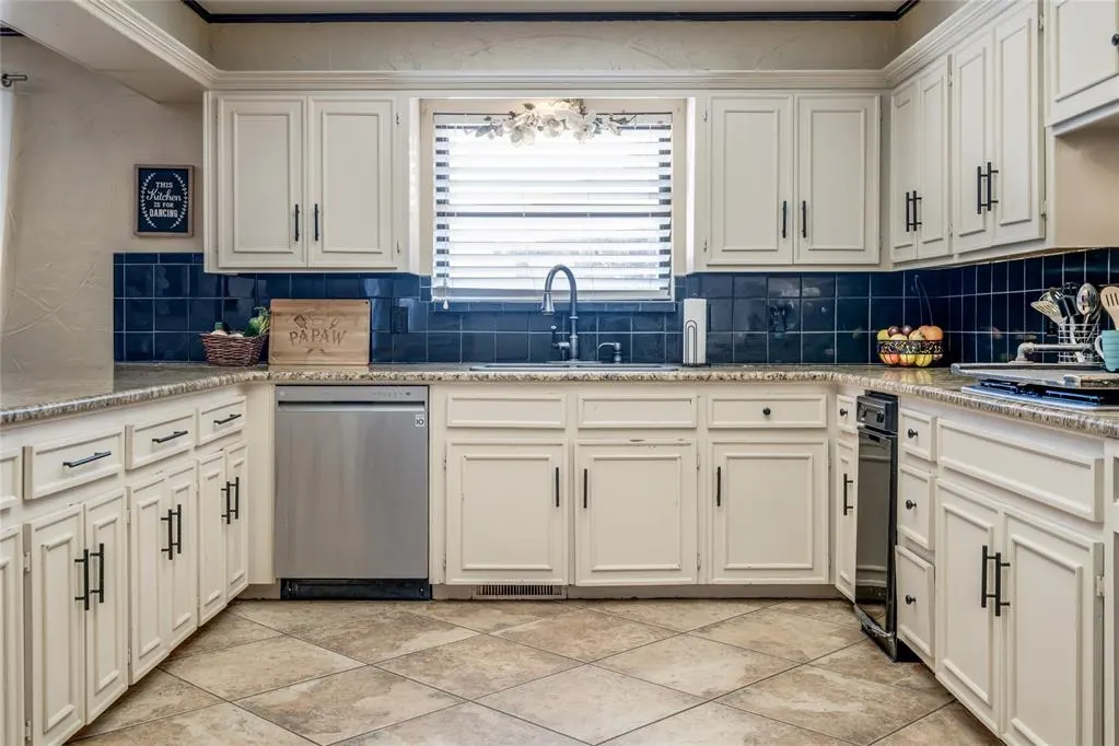 Photo 22 — 1104 NW 141st Street, Edmond, OK 73013