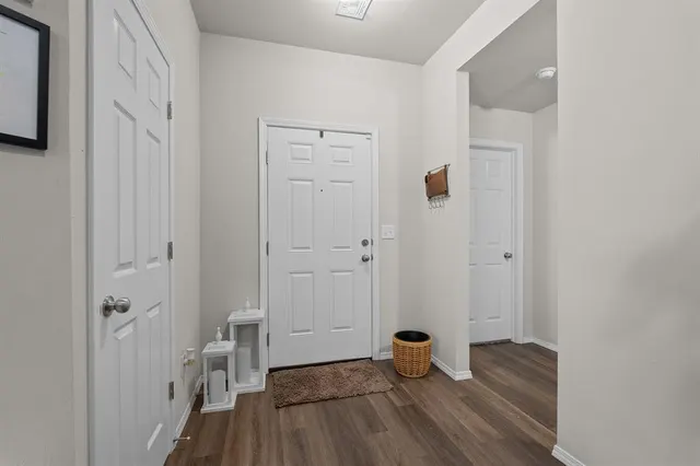 Photo 3 — 1316 Dustin Drive, Edmond, OK 73003