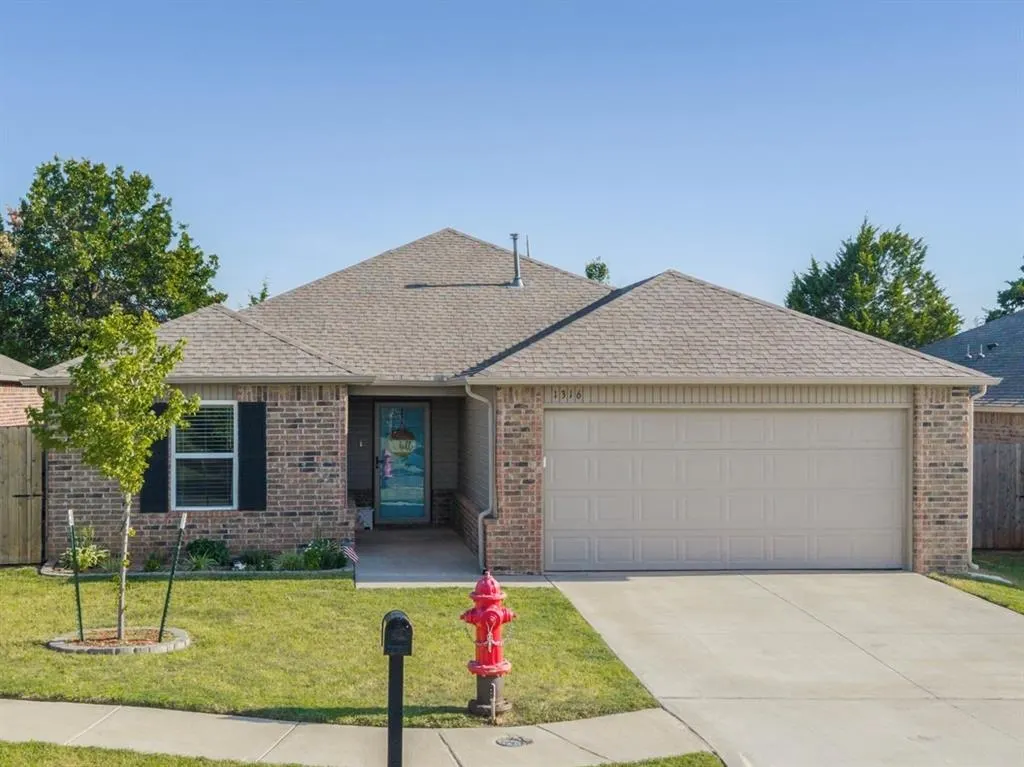Front exterior — 1316 Dustin Drive, Edmond, OK 73003