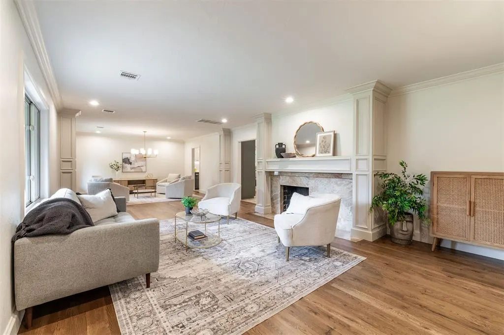 Photo 3 — 1807 Dorchester Drive, Nichols Hills, OK 73120