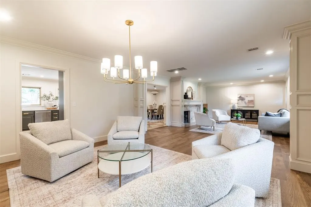 Photo 5 — 1807 Dorchester Drive, Nichols Hills, OK 73120