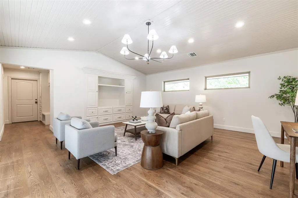Photo 27 — 1807 Dorchester Drive, Nichols Hills, OK 73120