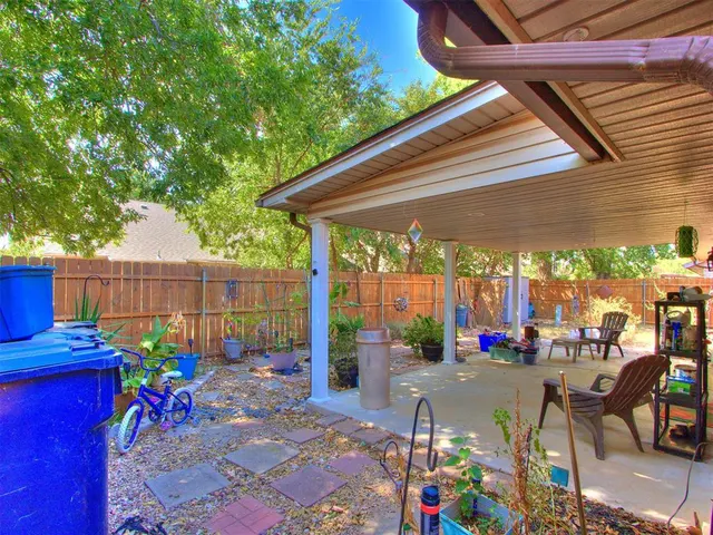 Photo 5 — 11021 Davis Street, Oklahoma City, OK 73162