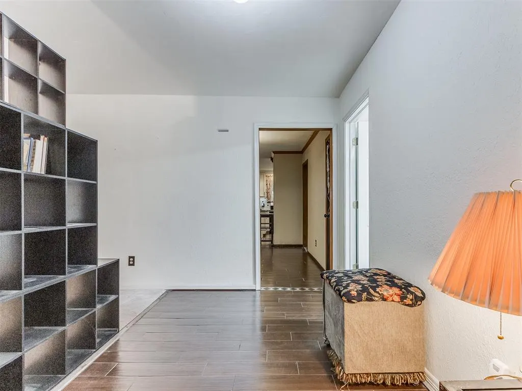 Photo 7 — 11021 Davis Street, Oklahoma City, OK 73162