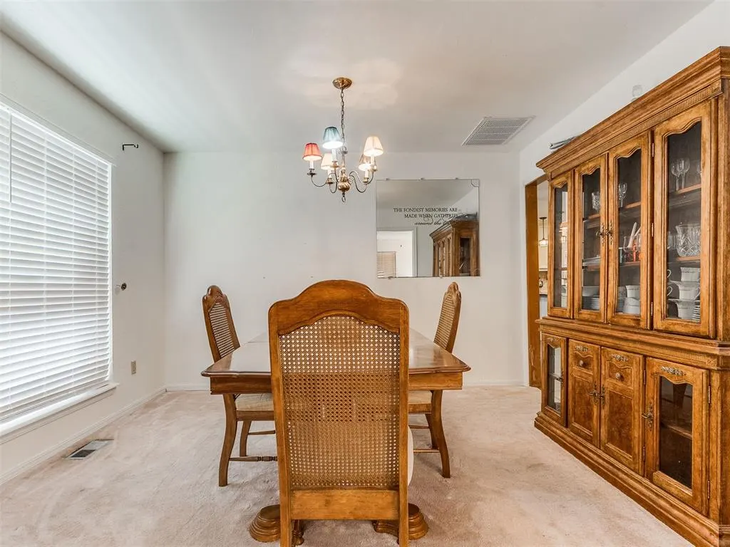 Photo 11 — 11021 Davis Street, Oklahoma City, OK 73162